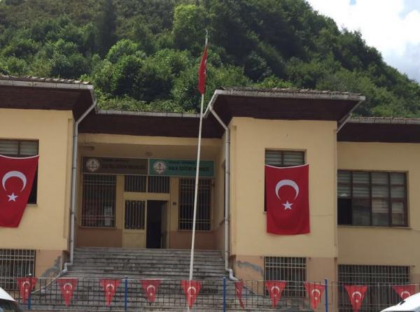 Trabzon Köprübaşı Halk Eğitimi Merkezi Fotoğrafı